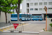 江東区東陽町にバスが停まる