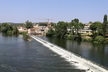 La rivière le Lot, ville de Cahors, département du Lot, France