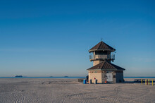A Lifeguard And Monitoring Station On Coronado Beach, San Diego, On A Bright, Sunny Morning.