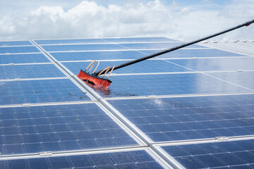 Aufkleber - labor working on cleaning solar panel at solar power plant,Professional cleaning,Solar panels.