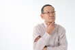© naka - 考える・シニア男性