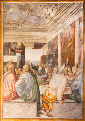 Fototapete - VARALLO, ITALY - JULY 17, 2022: The renaissance fresco of Last Supper in Jerusalem - Palm Sunday in the church Chiesa Santa Maria delle Grazie  by Gaudenzio Ferrari (1513).