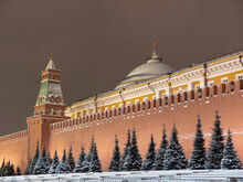 Kremlin Moscow Dome Of Senate Building Russian Flag Tower
