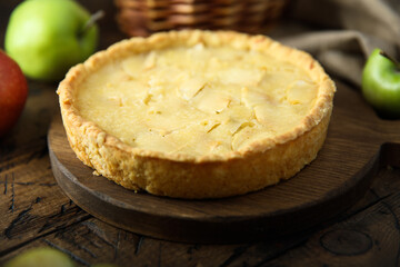 Canvas Print - Traditional homemade apple pie with vanilla cream