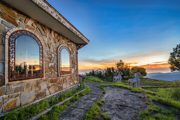 BEAUTIFUL LANDSCAPE PHOTOGRAPHY OF HAI VONG DAI VIEW POINT, TOP OF BACH MA NATIONAL PARK, HUE, VIETNAM