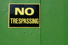 Sign No Trespassing