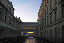 Winter Groove In Sunset. Canal In The Central District Of St. Petersburg, Connecting The Neva And The Moika Near The Winter Palace
