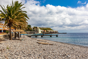 Urlaubsfeeling auf den wunderschönen Atlantikinsel Madeira bei Santa Cruz - Portugal