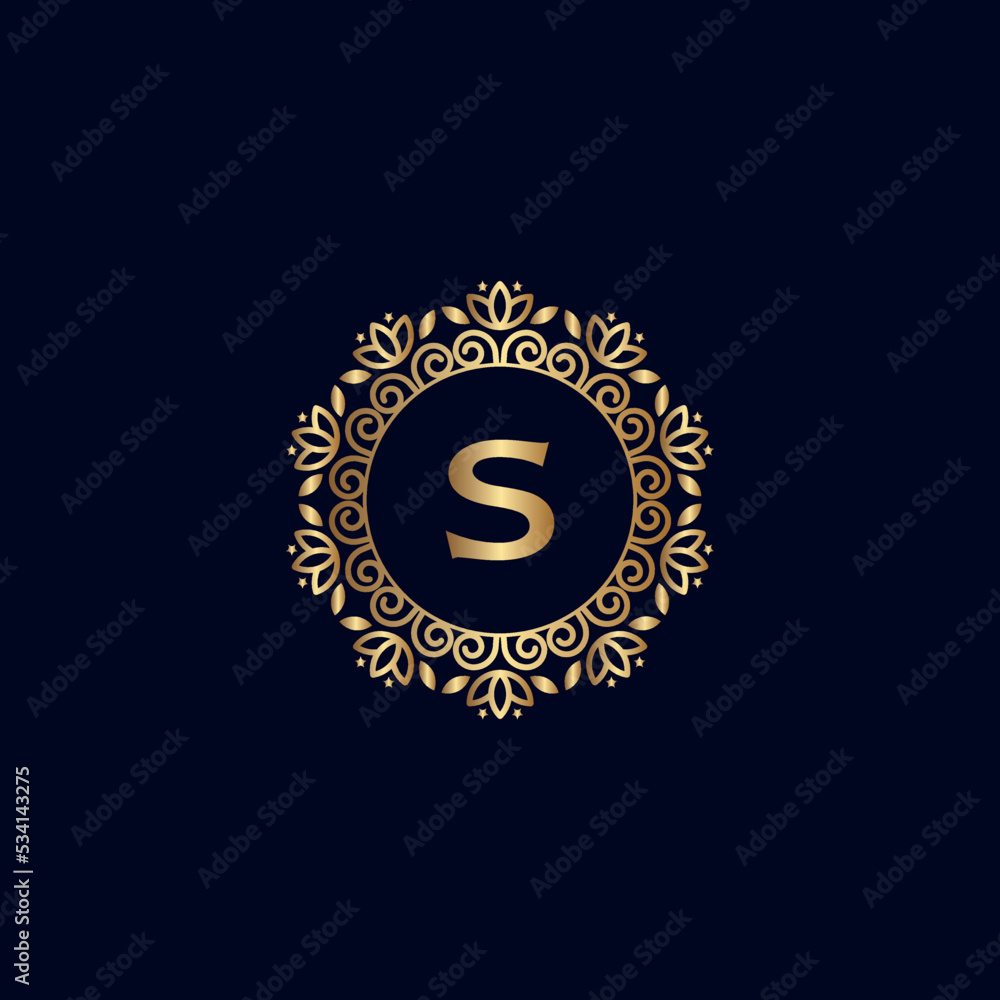 GOLD ROYAL LOGO BEAUTY LUXURY LETTER S Stock Vector | Adobe Stock