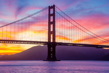 Sticker - Pretty sunset over the Golden Gate Bridge
