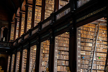 Trinity College Library Bibliothèque Dublin