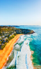 Wall Mural - D Whale beach to little head vert pan