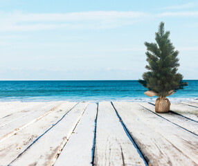 Wall Mural - Kleiner Weihnachtsbaum am Strand