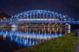 Fototapeta Fototapety z mostem - Most Piłsudskiego w Krakowie nocną porą

