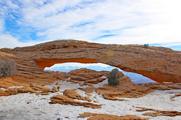 Wall Mural - Mesa Arch in Canyonlands National Park Island in the Sky, Utah	