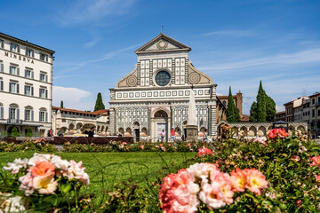 Wall Mural - Exterior view of the Basilica of Santa Maria Novella in Florence, Italy, with its white marble facade in Renaissance style.