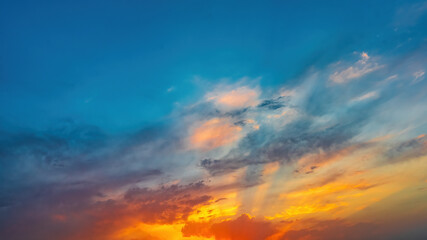 Wall Mural - Beautiful sunset sky with clouds