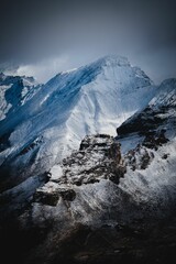 Sticker - Beautiful scenery of the Austrian alps covered in snow in winter on a clear day