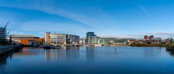 Sticker - skyline of downtown Belfast with reflections in the calm River Lagan at dawn