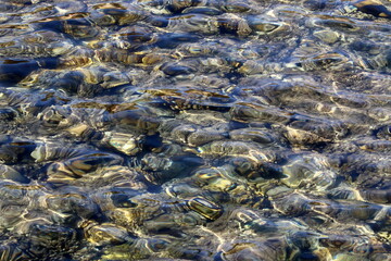 The color of the water in the mediterranean sea in shallow water