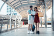© P Stock - Young couple on a city trip.