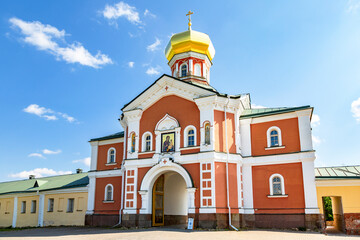 Wall Mural - Gate Church of Philip, Metropolitan of Moscow, in the Valdai Iversky Monastery