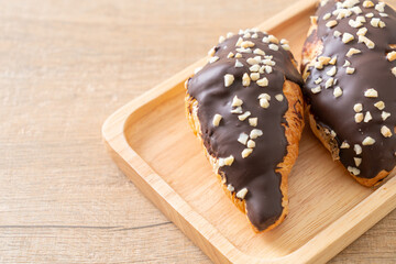 Wall Mural - croissant with chocolate and nutty