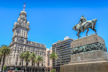 Wall Mural - Independence square, Artigas Mausoleum and Salvo in Montevideo, Uruguay