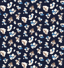 Seamless leopard pattern, animal print.