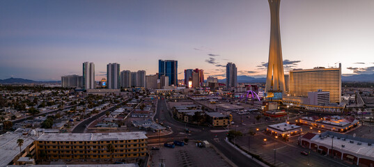 Fototapete - Panoramic aerial view of the Las Vegas Strip. Stretch of South Las Vegas Boulevard in Nevada that is known for its concentration of hotels and casinos.