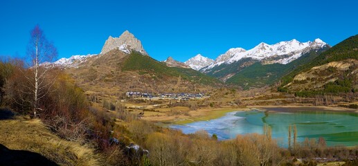 Sticker - Peaks in the Pyrenees