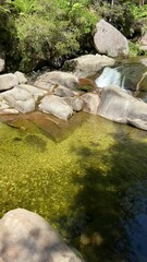 Canvas Print - Piscine de Cléopâtre, parc Abel Tasman - Nouvelle Zélande