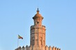 © KukiLadrondeGuevara - Detalle de la parte mas alta de la Torre del oro de Sevilla, España