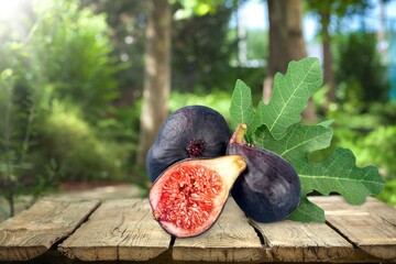 Wall Mural - Ripe tasty fresh fig fruits outdoor