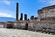 Pompei - Scorcio del Tempio di Giove nella piazza del Foro