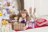 Fototapeta Natura -  Girl, Christmas tree, gifts