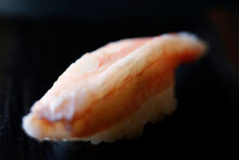 蟹の生寿司