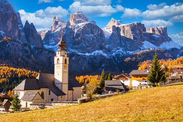 Leinwandbilder - The Beautiful Autumn Scenery Of The Dolomites Rejion