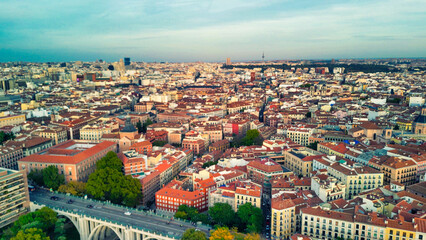 Canvas Print - Madrid, Spain. Aerial view of city center. Buildings and main landmarks on a sunny day