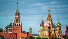 Moscow Kremlin And St Basil's Cathedral, Russia. Beautiful Panorama Of Moscow City Center In 2022 2023 Years