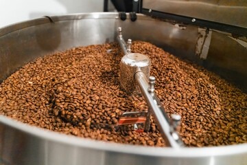 Poster - Closeup shot of coffee beans being roasted