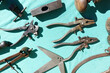 altes Handwerkzeug auf dem Trödelmarkt