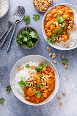 Wall Mural - Vegan curry with cauliflower, chickpeas and butternut squash