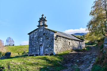 ermita de piornedo, sierra de ancares (galicia)