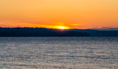 Wall Mural - Puget Sound Mountain Sunset 4