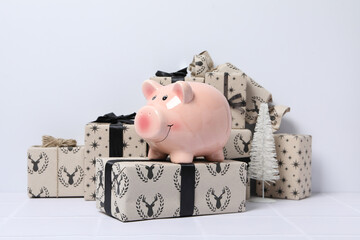 Wall Mural - Concept of Christmas finance with piggy bank