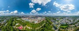 Fototapeta Do pokoju - Die Doppelstadt Ulm - Neu-Ulm im Luftbild, 360-Grad Panorama um den Glacispark