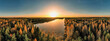 Zachód słońca nad Jeziorem Sosina na Śląsku w Polsce, panorama z lotu ptaka jesienią.