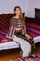 Wall Mural - Romanian woman in traditional costume