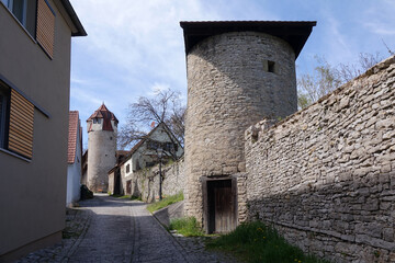 Canvas Print - Hoehnleinsturm und Mauerturm in Sulzfeld am Main